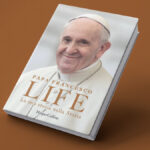 Focus su Life biografia papa francesco copertina